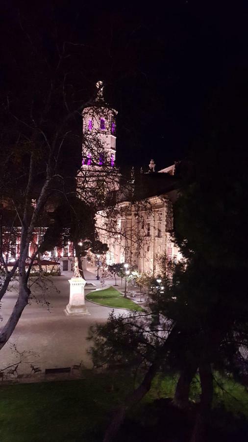 Universidad 4 * Valladolid